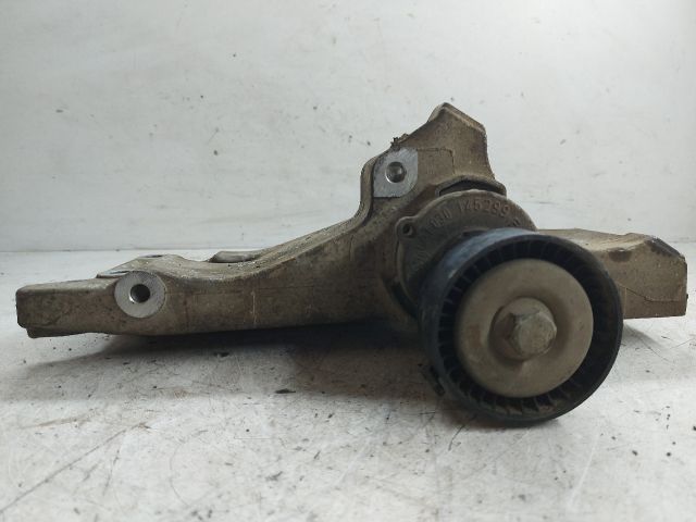 bontott SEAT IBIZA IV Generátor Tartó Bak