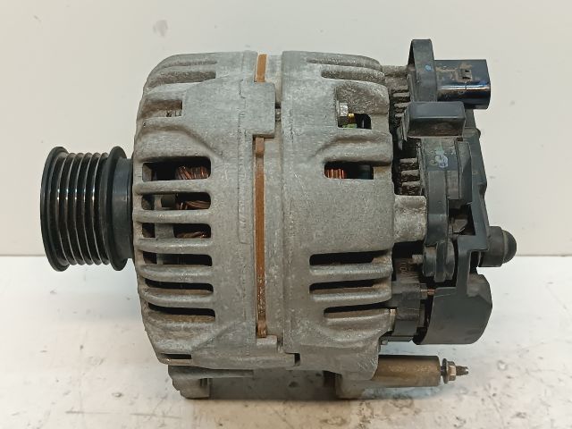 bontott SEAT IBIZA IV Generátor