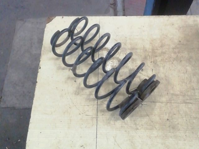 bontott SEAT IBIZA IV Hátsó Rugó Pár