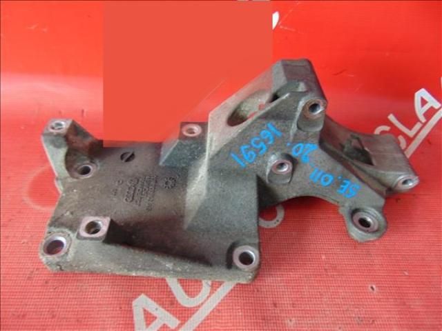 bontott SEAT IBIZA IV Generátor Tartó Bak