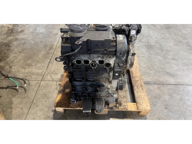 bontott SEAT IBIZA IV Motor (Fűzött blokk hengerfejjel)