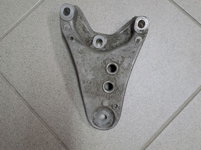 bontott SEAT IBIZA IV Motor Tartó Bak Jobb