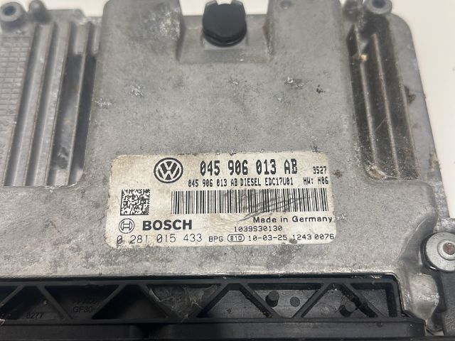 bontott SEAT IBIZA IV Motorvezérlő