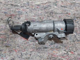 bontott SEAT IBIZA IV Gyújtáskapcsoló Házzal