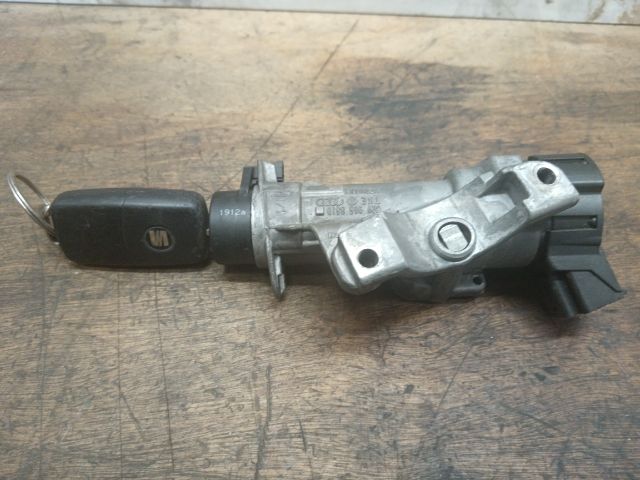 bontott SEAT IBIZA IV Gyújtáskapcsoló Házzal