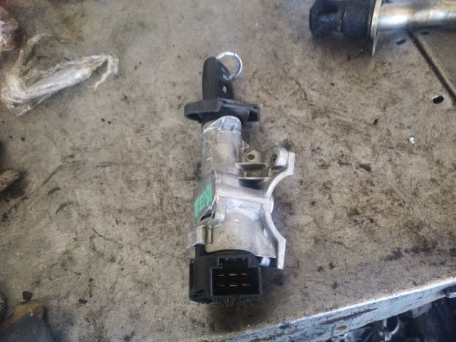 bontott SEAT IBIZA IV Gyújtáskapcsoló Házzal