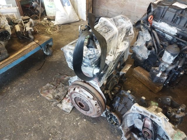 bontott SEAT IBIZA IV Motor (Fűzött blokk hengerfejjel)