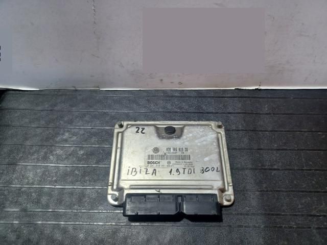 bontott SEAT IBIZA IV Motorvezérlő