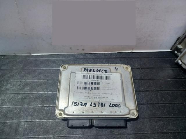 bontott SEAT IBIZA IV Motorvezérlő