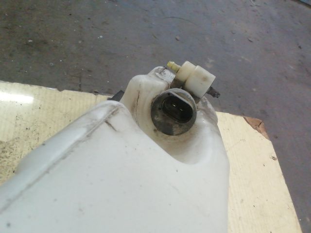 bontott SEAT IBIZA IV Ablakmosó Tartály