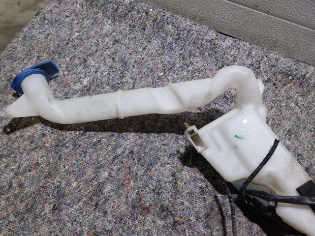 bontott SEAT IBIZA IV Ablakmosó Tartály