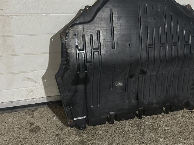 bontott SEAT IBIZA IV Alsó Motorburkolat