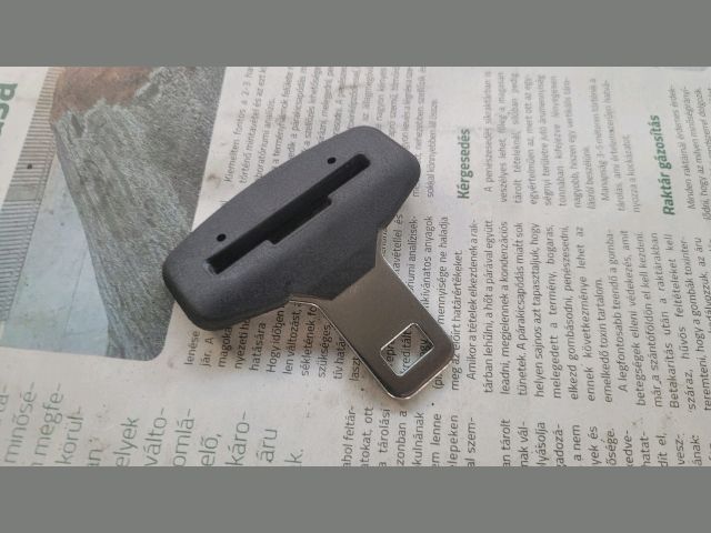 bontott SEAT IBIZA IV Bal első Biztonsági Öv Csat