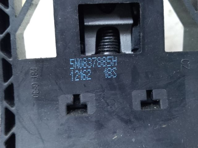 bontott SEAT IBIZA IV Bal első Külső Kilincsfészek