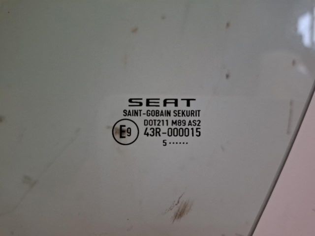 bontott SEAT IBIZA IV Bal hátsó Ablak