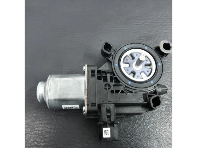 bontott SEAT IBIZA IV Bal hátsó Ablakemelő Motor