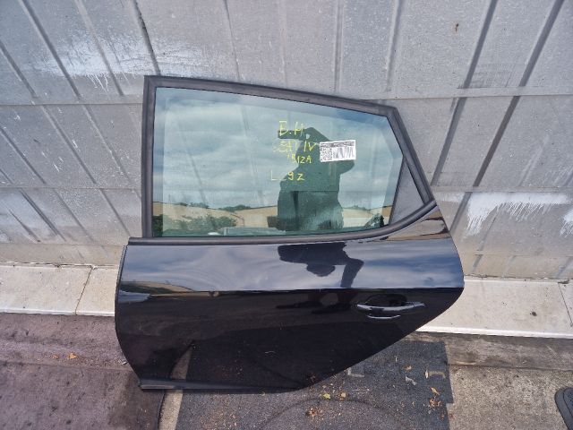 bontott SEAT IBIZA IV Bal hátsó Ajtó (Részeivel)