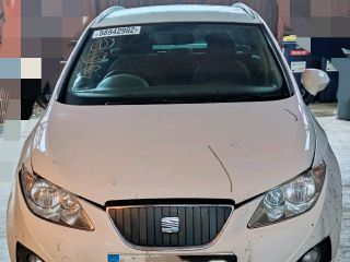 bontott SEAT IBIZA IV Bal hátsó Ajtó (Üres lemez)