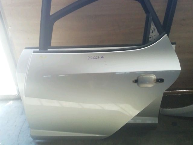 bontott SEAT IBIZA IV Bal hátsó Ajtó (Üres lemez)