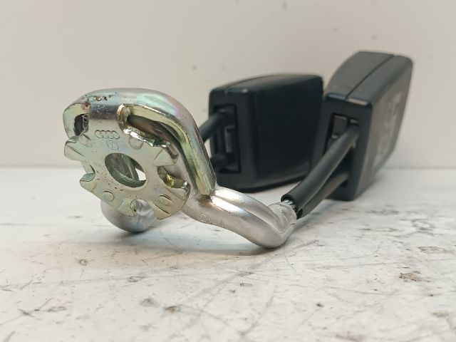 bontott SEAT IBIZA IV Bal hátsó Biztonsági Öv Csat