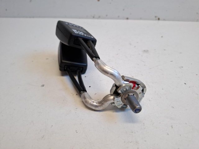 bontott SEAT IBIZA IV Bal hátsó Biztonsági Öv Csat