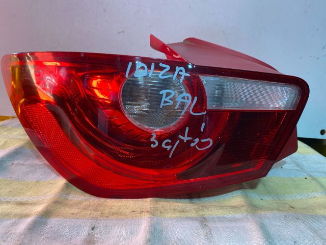 bontott SEAT IBIZA IV Bal Hátsó Lámpa