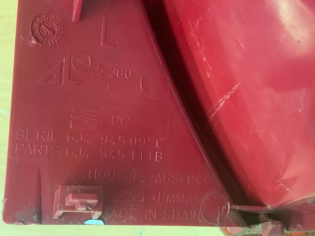 bontott SEAT IBIZA IV Bal Hátsó Lámpa