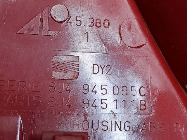 bontott SEAT IBIZA IV Bal Hátsó Lámpa