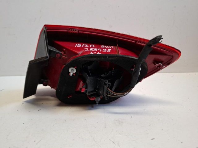 bontott SEAT IBIZA IV Bal Külső Hátsó Lámpa