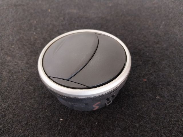 bontott SEAT IBIZA IV Bal Szellőző