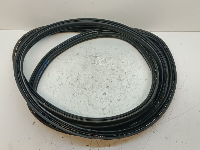 bontott SEAT IBIZA IV Csomagtérajtó Gumikéder