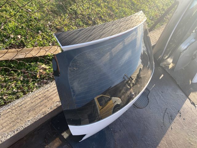 bontott SEAT IBIZA IV Csomagtérajtó (Üres lemez)