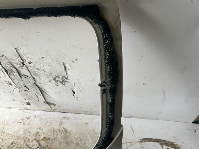 bontott SEAT IBIZA IV Csomagtérajtó (Üres lemez)