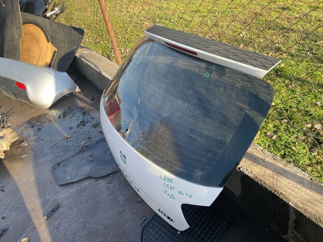 bontott SEAT IBIZA IV Csomagtérajtó (Üres lemez)