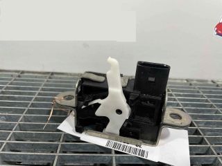 bontott SEAT IBIZA IV Csomagtérajtó Ütköző