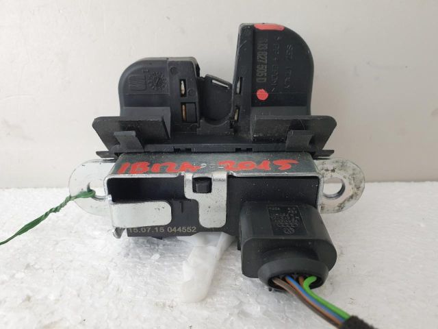 bontott SEAT IBIZA IV Csomagtérajtó Zárszerkezet