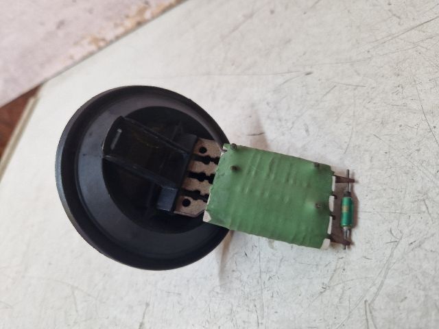 bontott SEAT IBIZA IV Előtét Ellenállás Fűtőmotor