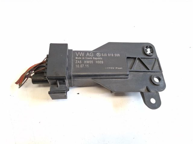 bontott SEAT IBIZA IV Előtét Ellenállás Hűtőventilátor