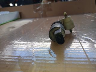 bontott SEAT IBIZA IV Első Ablakmosó Szivattyú