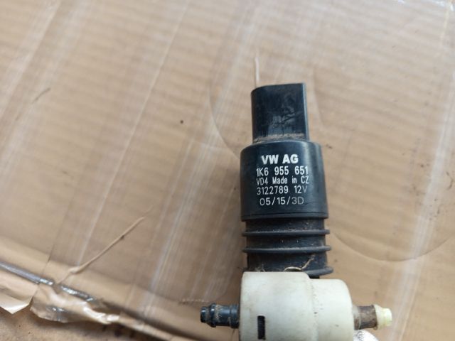 bontott SEAT IBIZA IV Első Ablakmosó Szivattyú