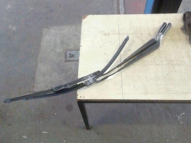 bontott SEAT IBIZA IV Első Ablaktörlő Lapát Pár