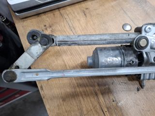 bontott SEAT IBIZA IV Első Ablaktörlő Szerkezet Motorral