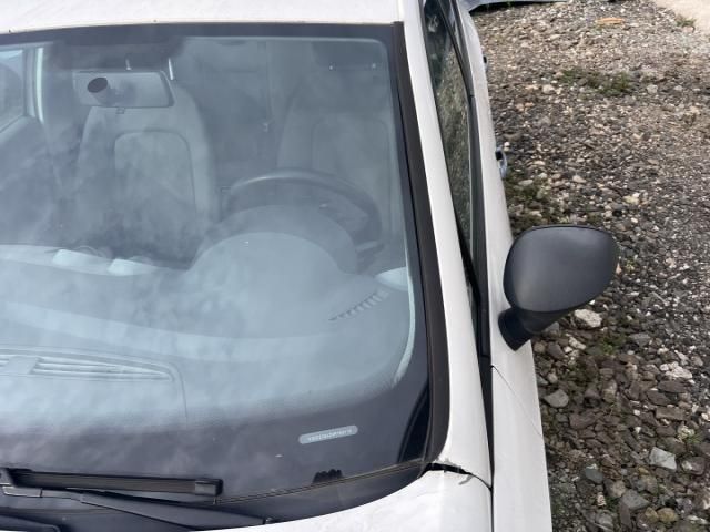 bontott SEAT IBIZA IV Első Szélvédő Bal Díszléc