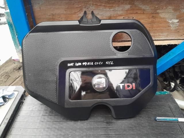 bontott SEAT IBIZA IV Felső Hűtőburkolat