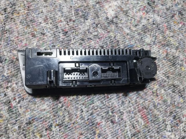 bontott SEAT IBIZA IV Fűtéskapcsoló (digit klímás)