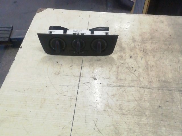 bontott SEAT IBIZA IV Fűtéskapcsoló (manuális klímás)