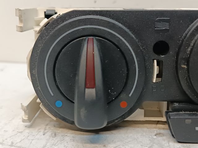 bontott SEAT IBIZA IV Fűtéskapcsoló (manuális klímás)