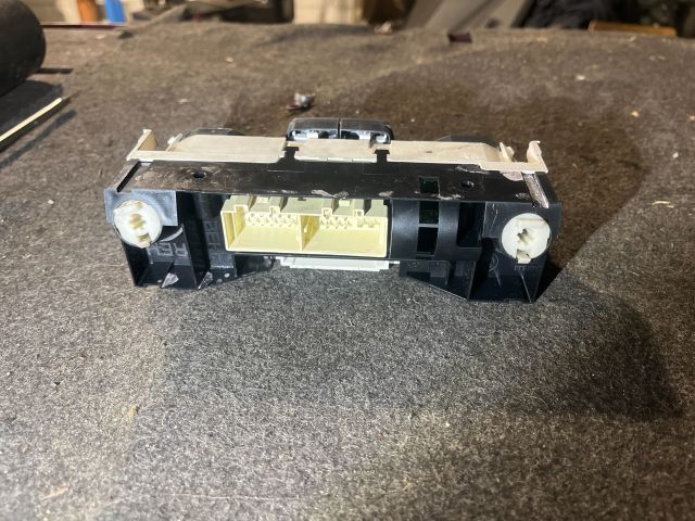 bontott SEAT IBIZA IV Fűtéskapcsoló (manuális klímás)