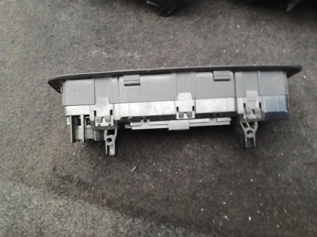 bontott SEAT IBIZA IV Fűtéskapcsoló