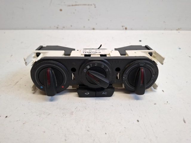 bontott SEAT IBIZA IV Fűtéskapcsoló